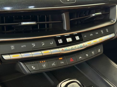 Used 2023 Cadillac CT5 V w/ Platinum Package RWD image 37