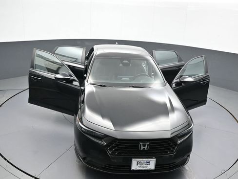 Certified 2023 Honda Accord Sport image 45
