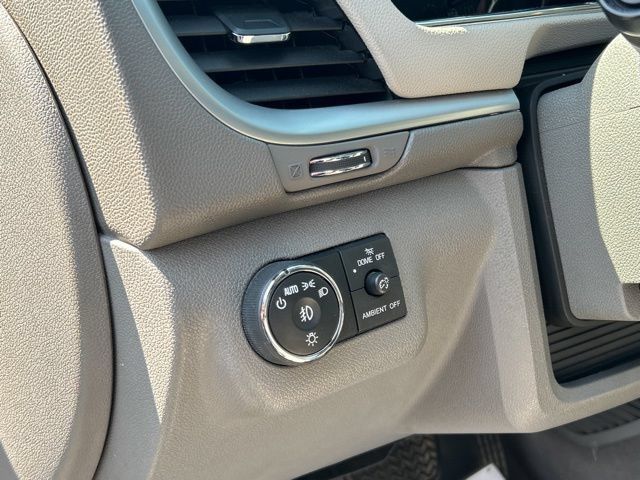 Used 2014 Chevrolet Traverse LTZ AWD/4WD image 42