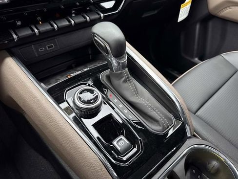 New 2026 GMC Canyon Denali image 23