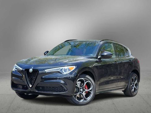 Used 2023 Alfa Romeo Stelvio Veloce AWD/4WD image 1