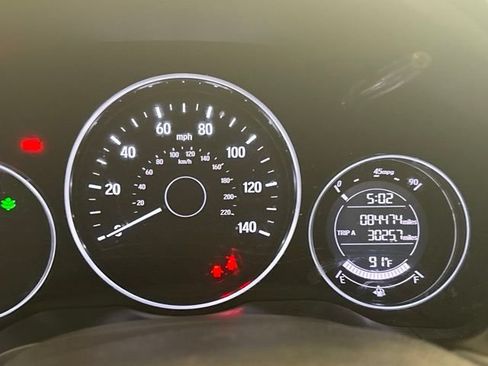 Used 2021 Honda HR-V Sport image 12