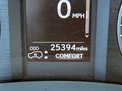 Used 2023 Lexus GX 460 Luxury image 28