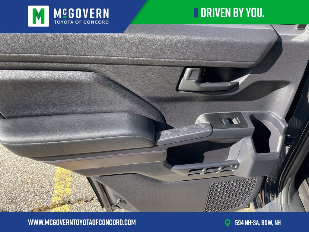 Used 2026 Toyota 4Runner SR5 AWD/4WD image 19