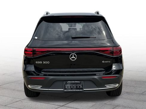 Used 2024 Mercedes-Benz EQB 300 4MATIC image 6