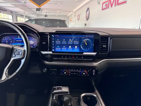 Certified 2024 Chevrolet Silverado 1500 RST image 18