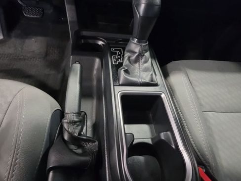 Used 2020 Toyota Tacoma SR AWD/4WD image 24