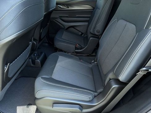 New 2026 Jeep Grand Cherokee L Laredo AWD/4WD image 19