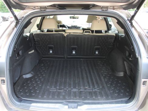 Used 2021 Subaru Outback Limited XT AWD/4WD image 17