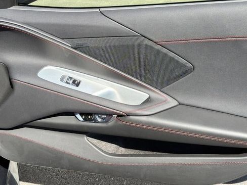 Used 2021 Chevrolet Corvette Stingray Coupe w/ Z51 Performance Package RWD image 19