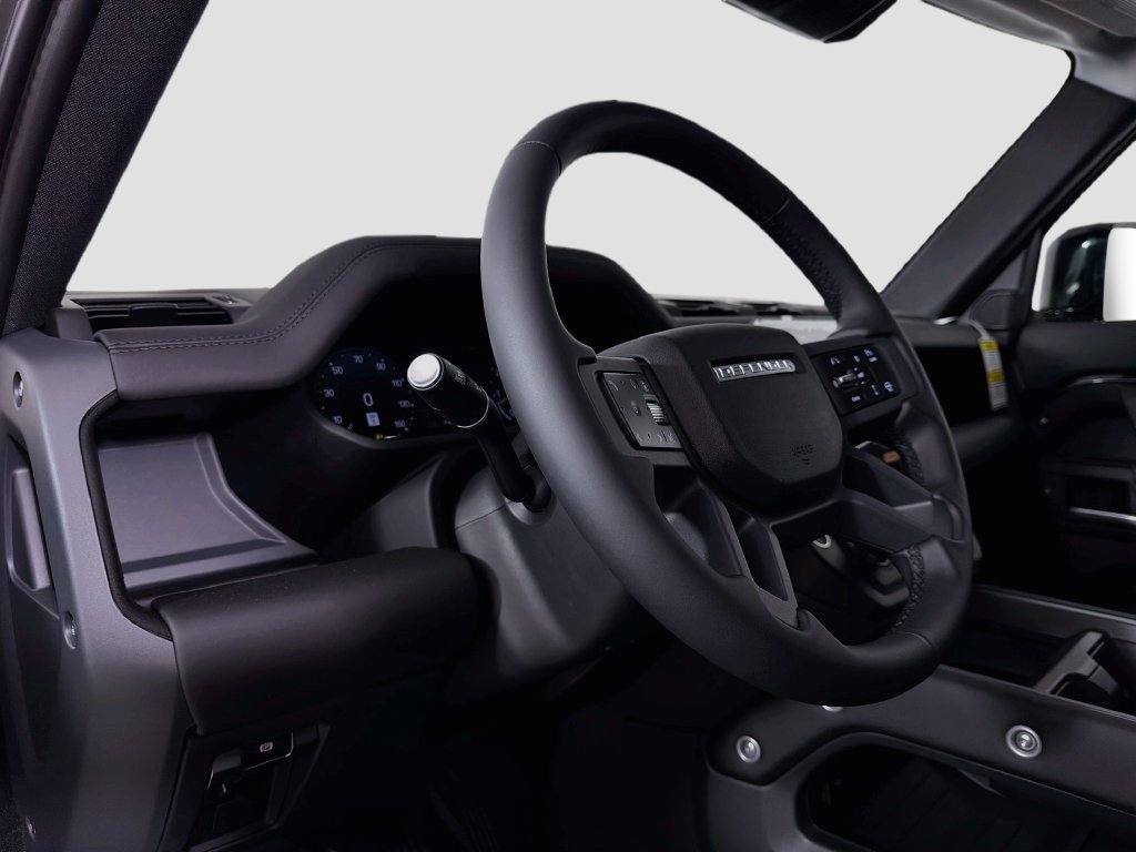New 2026 Land Rover Defender 110 S AWD/4WD image 9