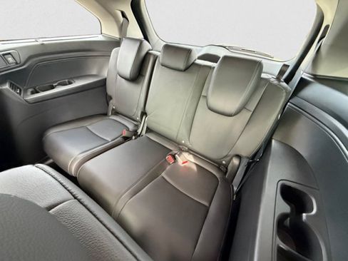 Used 2023 Honda Odyssey Touring image 19