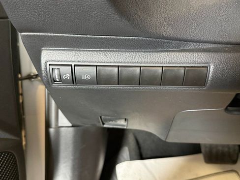 Used 2024 Toyota Corolla LE image 16