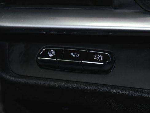 Used 2021 Chevrolet Corvette Stingray Preferred Cpe w/ 2LT image 44