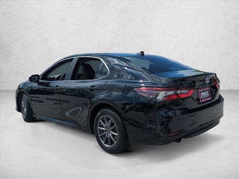 Used 2023 Toyota Camry LE FWD image 8