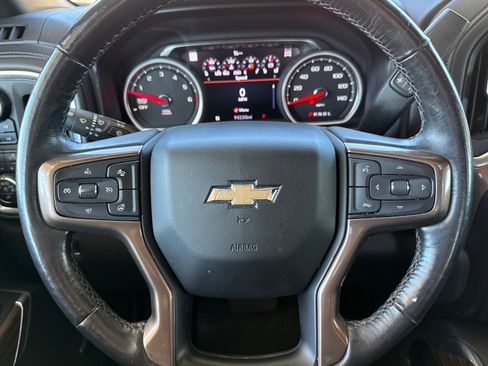 Used 2019 Chevrolet Silverado 1500 High Country w/ Technology Package image 30