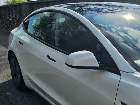 Used 2023 Tesla Model 3 Standard Range image 16