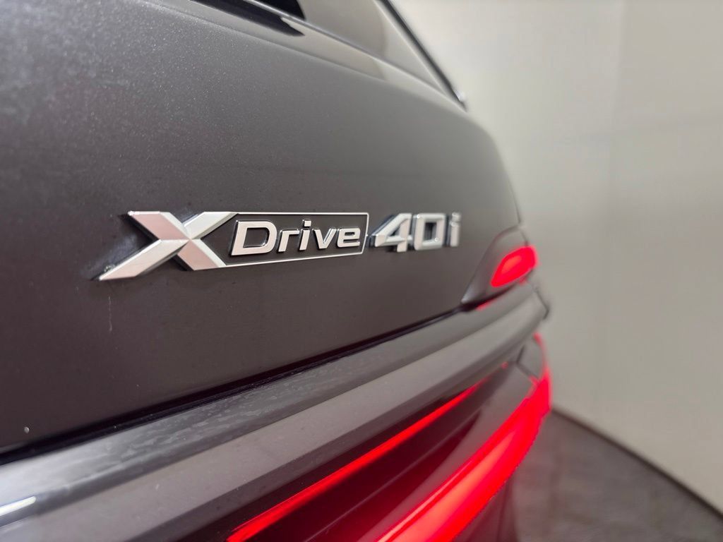 Certified 2026 BMW X7 xDrive40i AWD/4WD image 11