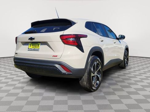 New 2026 Chevrolet Trax RS w/ Sunroof Package image 3