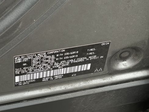 Used 2024 Toyota bZ4X FWD w/ Weather Package image 9