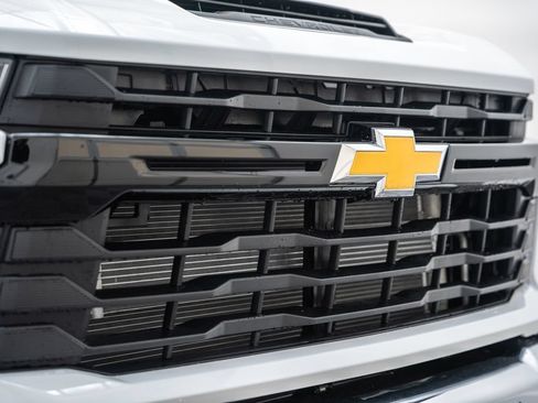 New 2026 Chevrolet Silverado 2500 W/T w/ WT/CX Safety Package AWD/4WD image 11