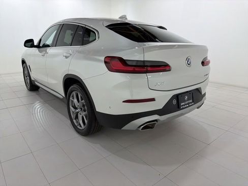 Certified 2023 BMW X4 xDrive30i w/ Premium Package AWD/4WD image 3