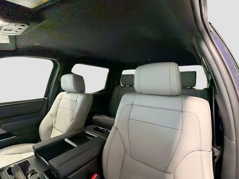 New 2026 Toyota Tundra SR5 AWD/4WD image 18
