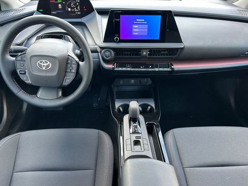 Used 2026 Toyota Prius Plug-In Hybrid image 14