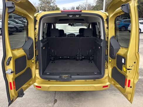Used 2017 Ford Transit Connect XLT image 29