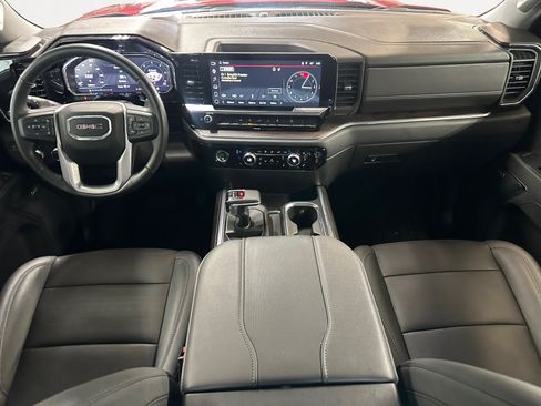 Certified 2024 GMC Sierra 1500 SLT AWD/4WD image 3