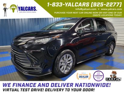 Used 2022 Toyota Sienna LE
