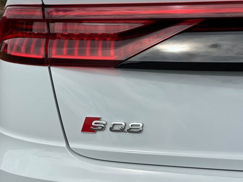 Used 2021 Audi SQ8 Premium Plus w/ SQ8 Black Optic Package image 34