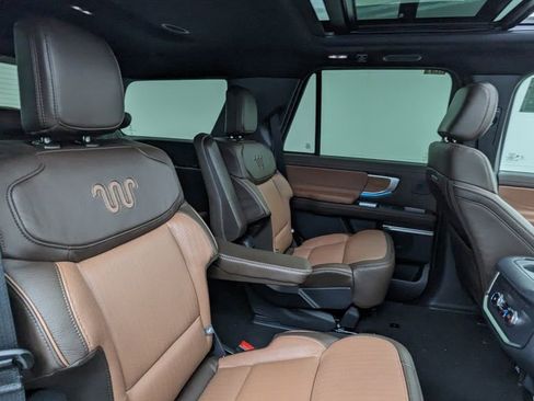 New 2025 Ford Expedition King Ranch image 40