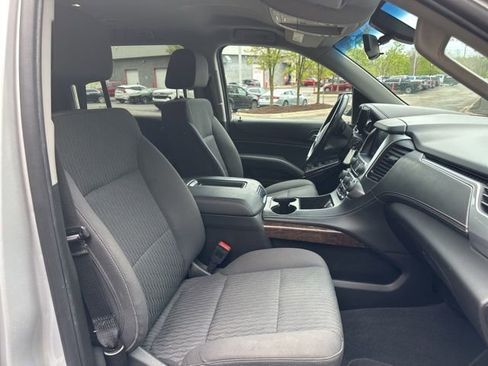 Used 2019 Chevrolet Tahoe LS AWD/4WD image 30