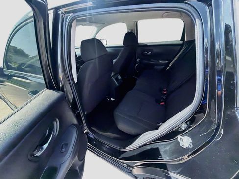 Certified 2023 Honda HR-V LX image 22