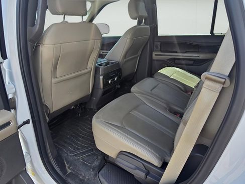 Used 2020 Ford Expedition Limited w/ Equipment Group 302A AWD/4WD image 26