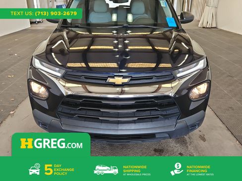 Used 2021 Chevrolet TrailBlazer LS FWD image 1