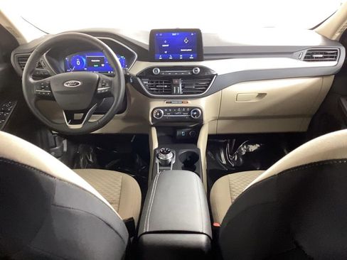 Used 2020 Ford Escape SE Sport image 17