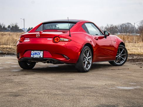 Used 2017 MAZDA MX-5 Miata RF Grand Touring image 12