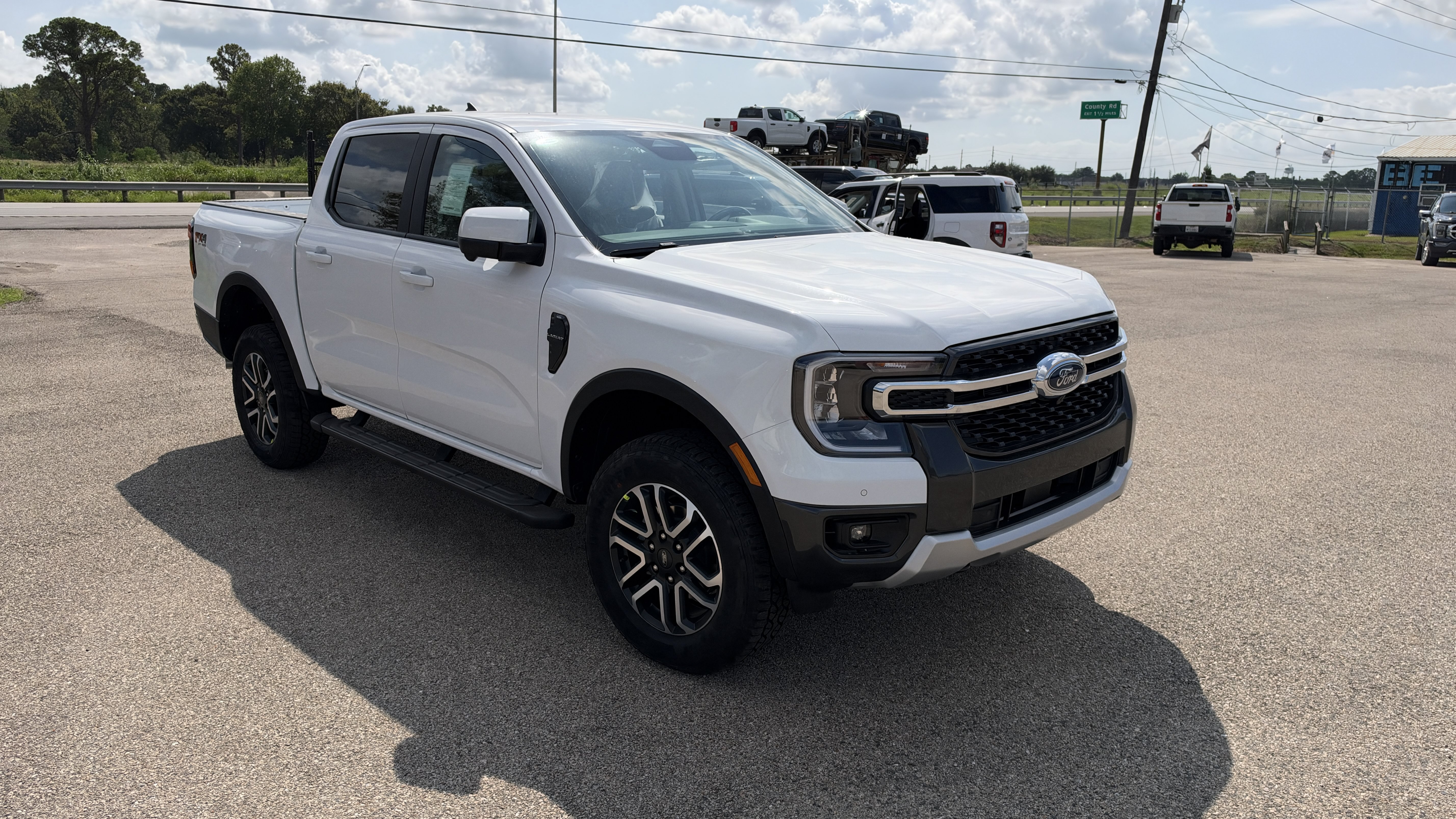 New 2026 Ford Ranger Lariat w/ FX4 Off-Road Package AWD/4WD image 1