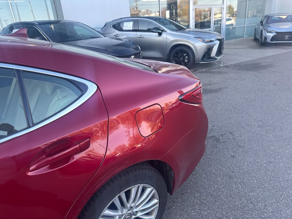 Used 2013 Lexus ES 350 w/ Luxury Pkg FWD image 7