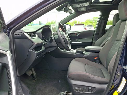 Used 2023 Toyota RAV4 SE w/ Weather & Moonroof Package AWD/4WD image 13