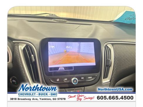 Used 2024 Chevrolet Malibu LT FWD image 20