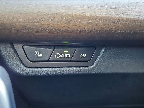 Used 2025 BMW X1 xDrive28i w/ Convenience Package image 19