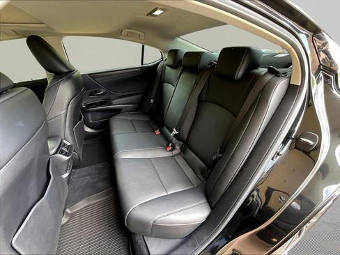 Used 2024 Lexus ES 350 w/ Premium Package FWD image 22