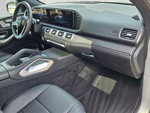 Used 2024 Mercedes-Benz GLE 350 4MATIC image 23