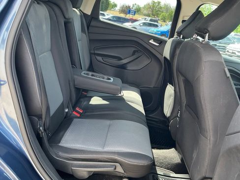 Used 2018 Ford Escape SE FWD image 23