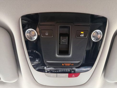 Used 2023 Kia Seltos EX image 21