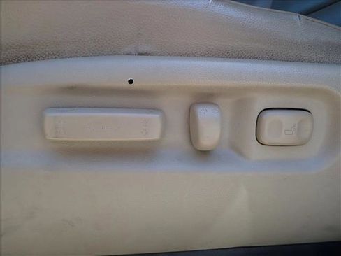 Used 2013 Honda Pilot Touring image 13