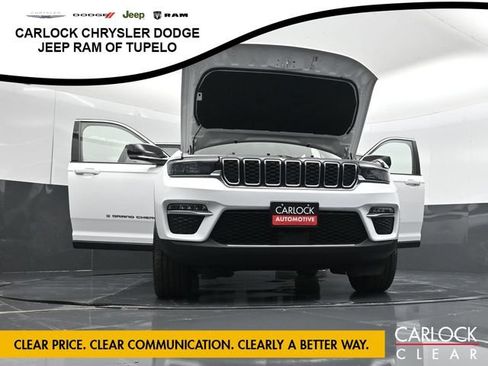 Used 2023 Jeep Grand Cherokee Limited AWD/4WD image 58